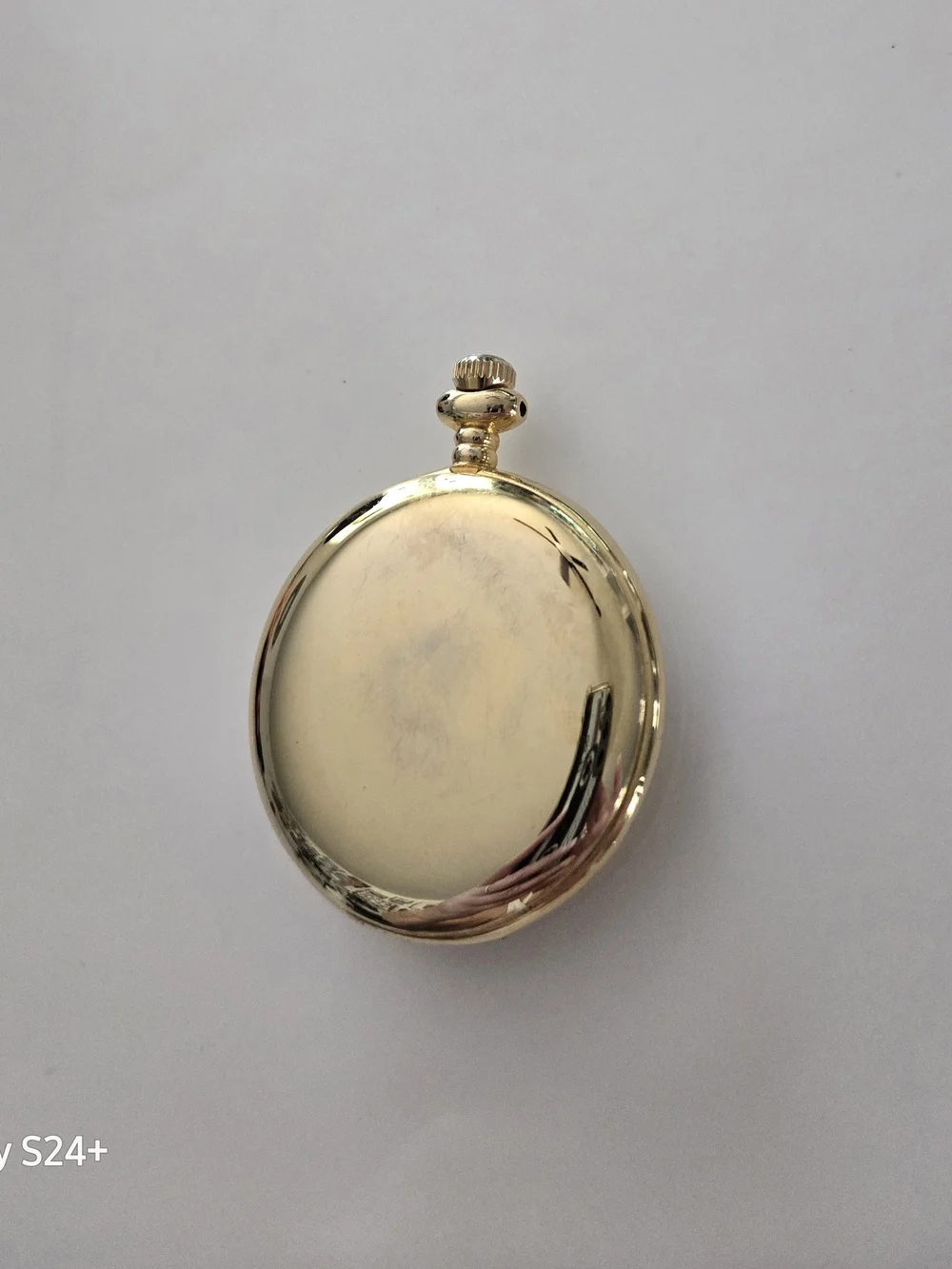 N/A gold tone